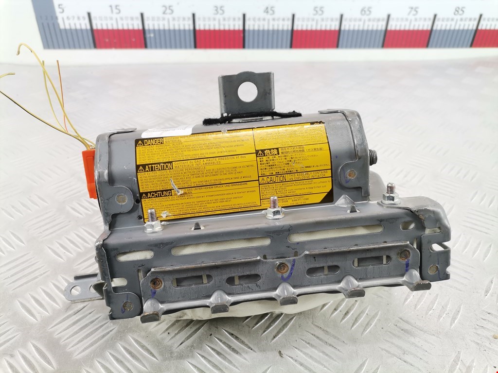 Подушка безопасности пассажирская (в торпедо) LEXUS RX 300\330\350\400H 2003-2009