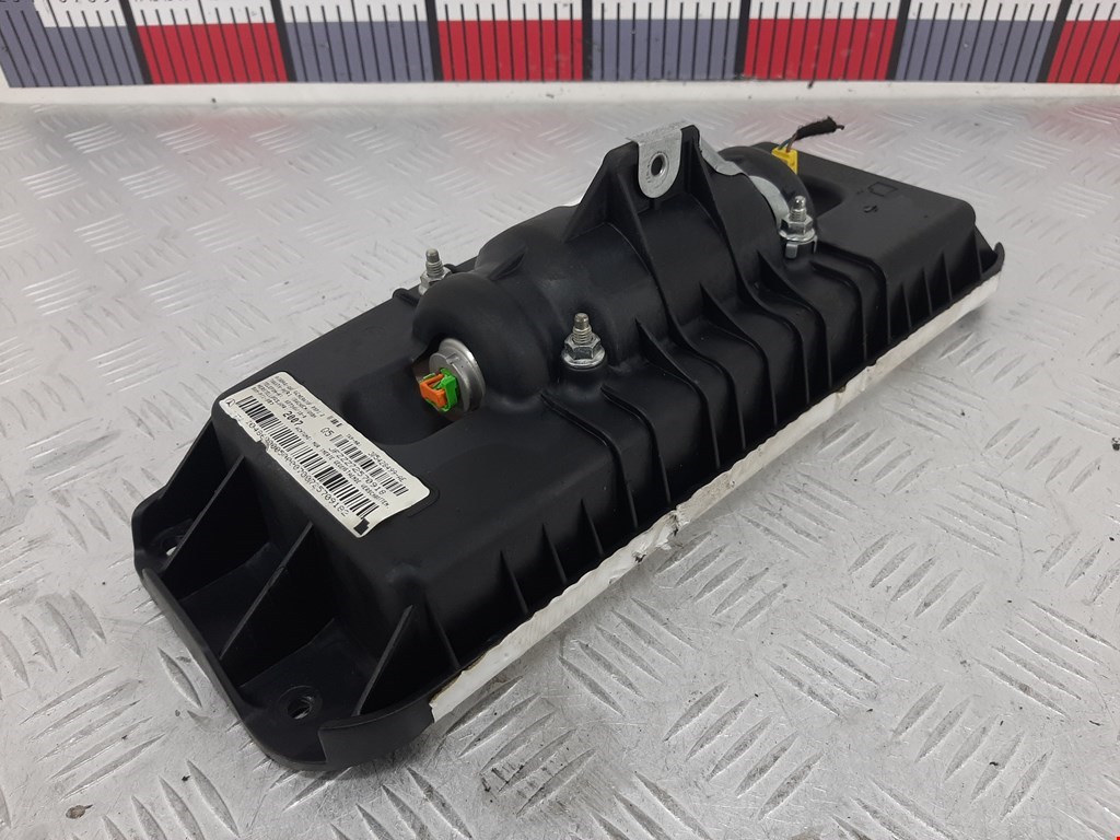 Подушка безопасности пассажирская (в торпедо) MERCEDES-BENZ C-Class C-klasse W204 2007-2015