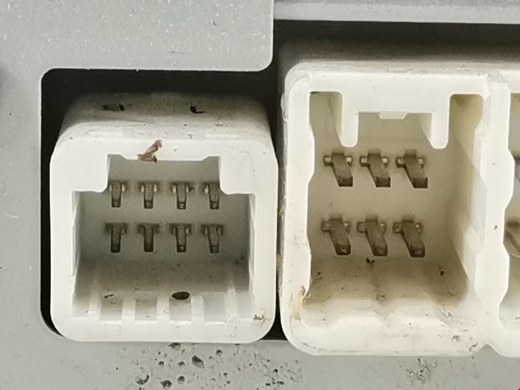 Ченджер компакт дисков LEXUS RX 300\330\350\400H 2003-2009