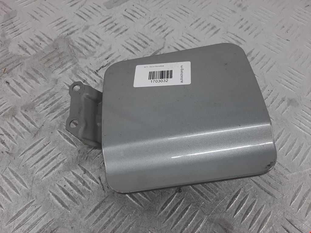 Лючок бензобака MITSUBISHI Pajero Sport 1998-2008