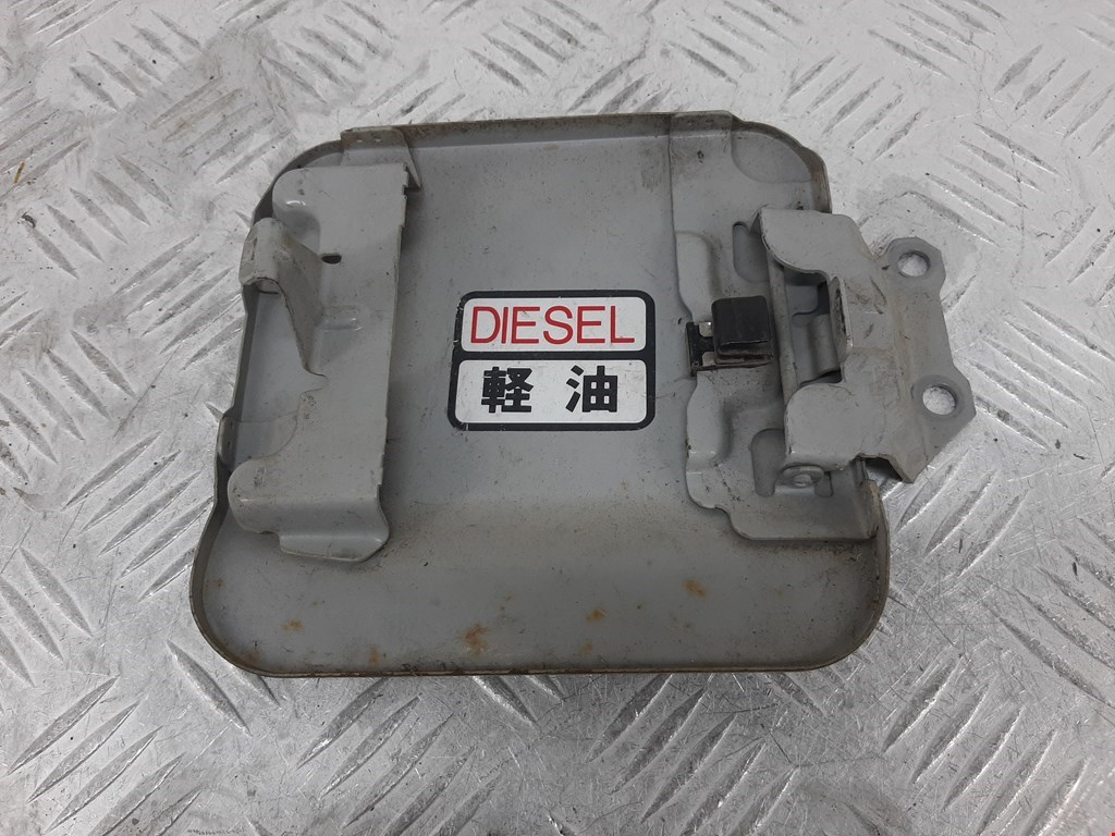 Лючок бензобака MITSUBISHI Pajero Sport 1998-2008