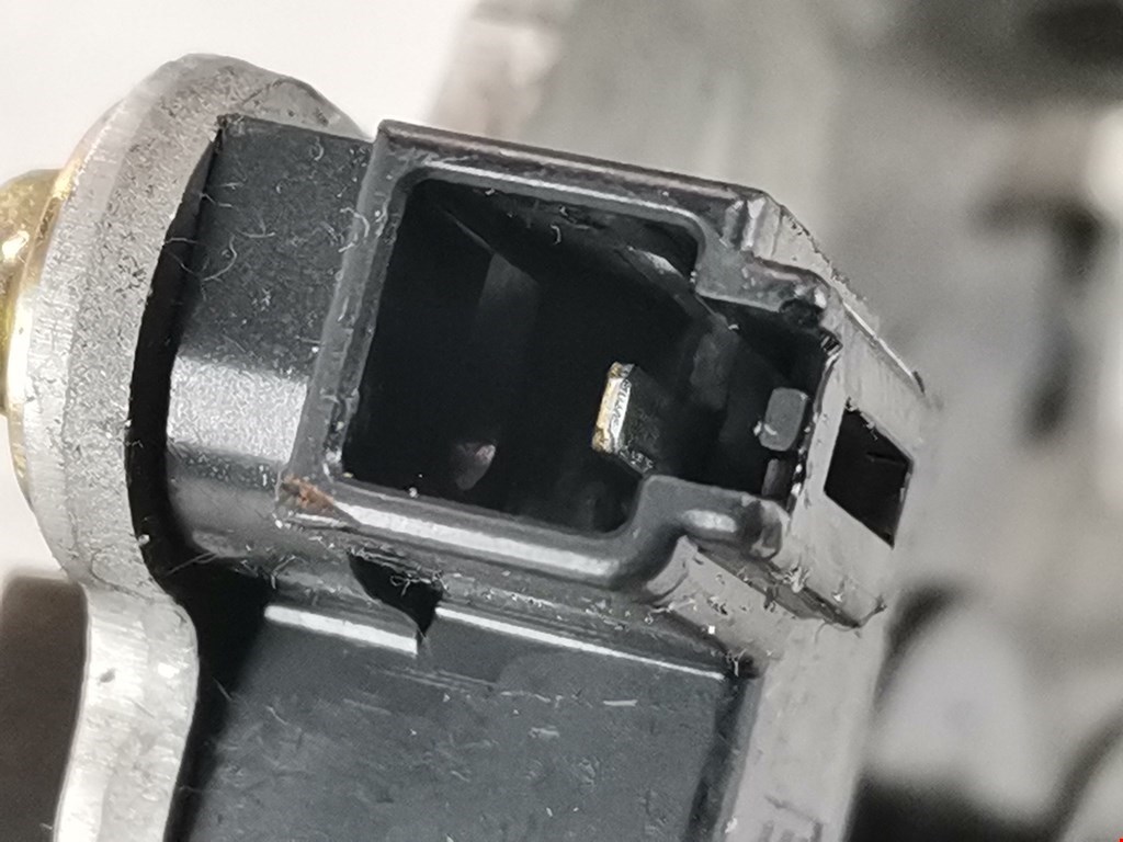 Рычаг стояночного тормоза (ручник) LEXUS RX 300\330\350\400H 2003-2009