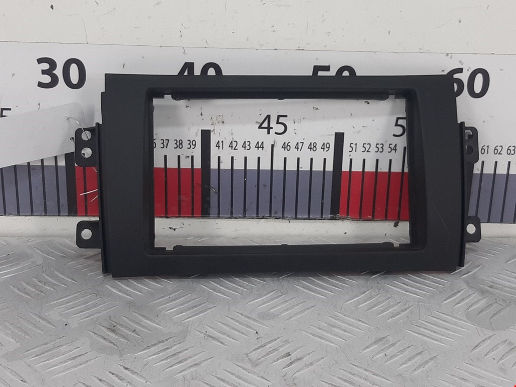 Рамка магнитолы SUZUKI SX4 2006-2014