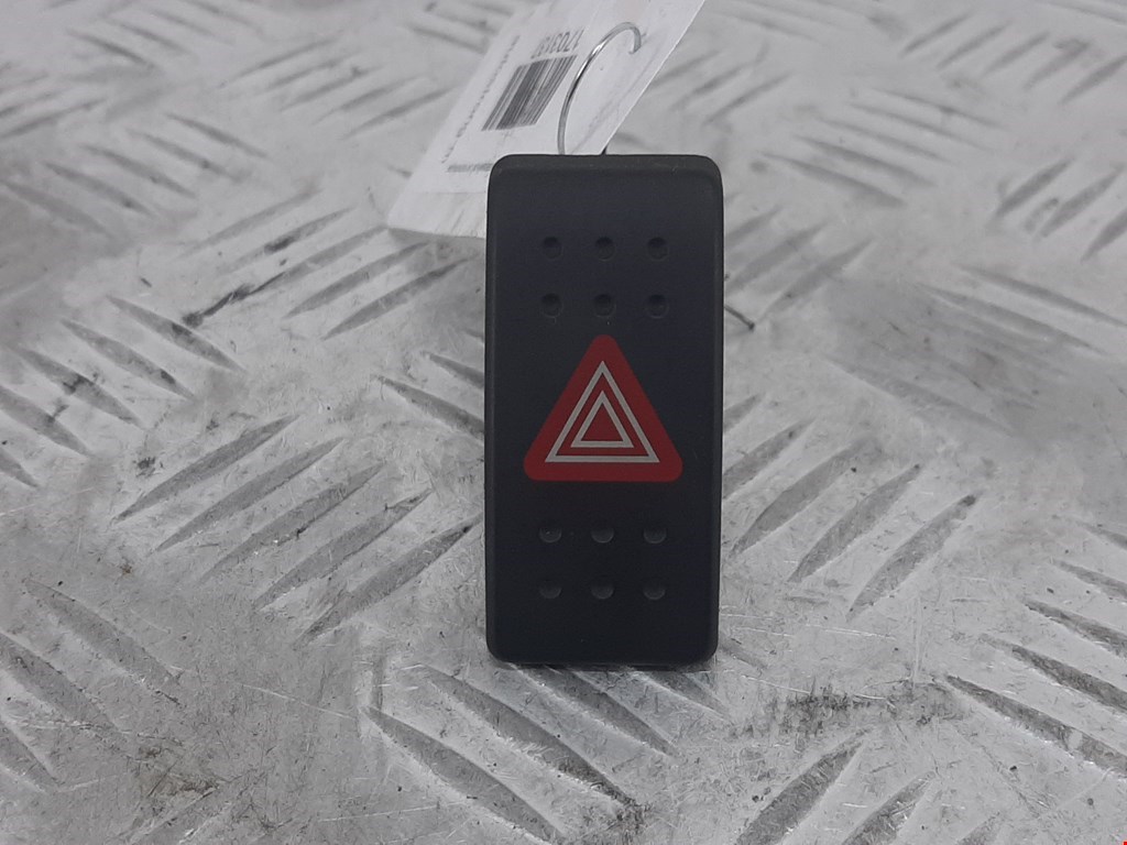 Кнопка аварийной сигнализации (аварийки) SUZUKI SX4 2006-2014