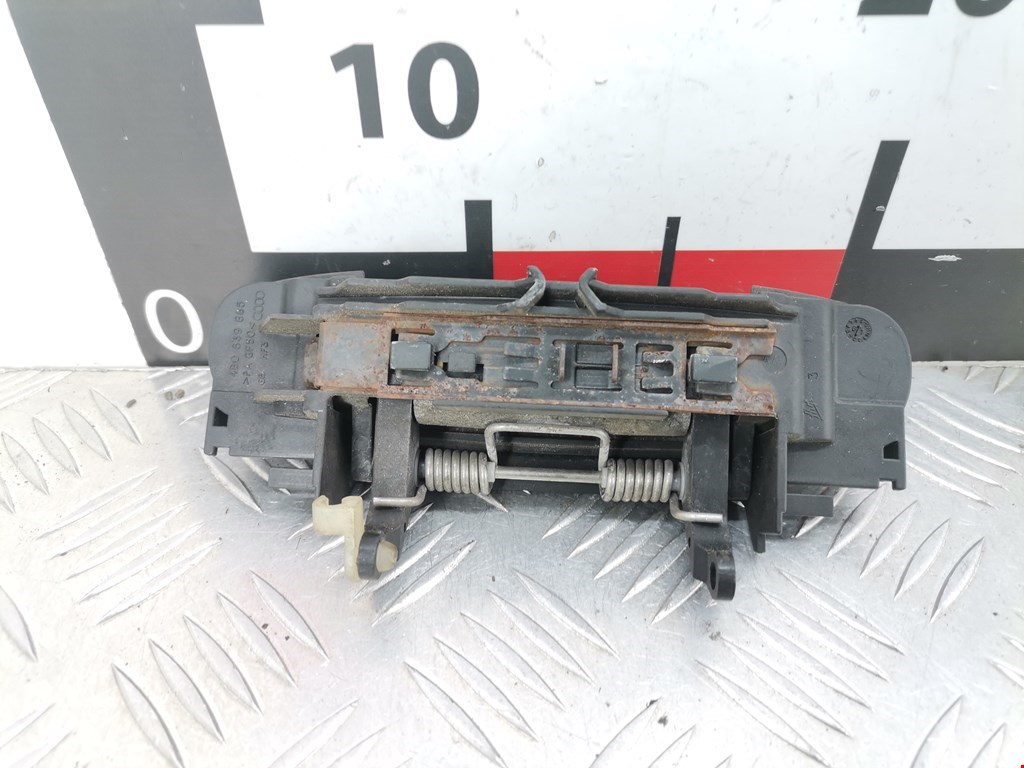 Ручка двери передней наружная правая AUDI A4 B6 2001-2005