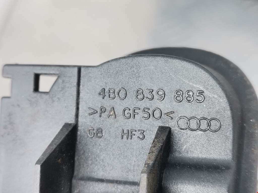 Ручка двери передней наружная правая AUDI A4 B6 2001-2005