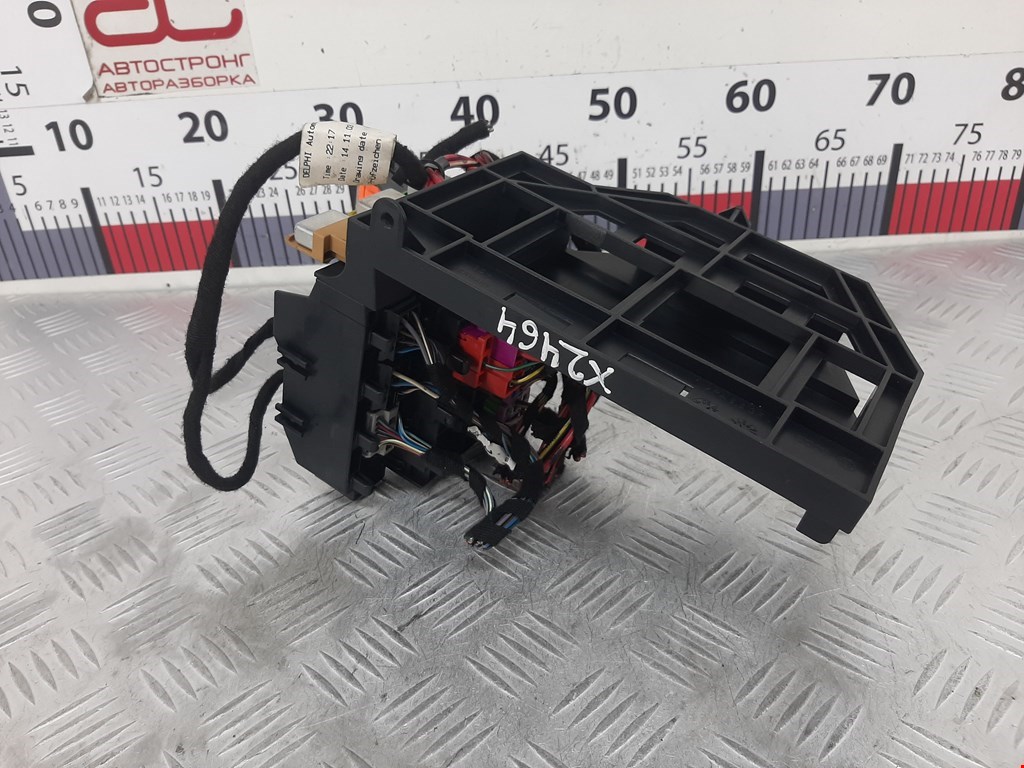 Блок реле AUDI A8 D3 2003-2010