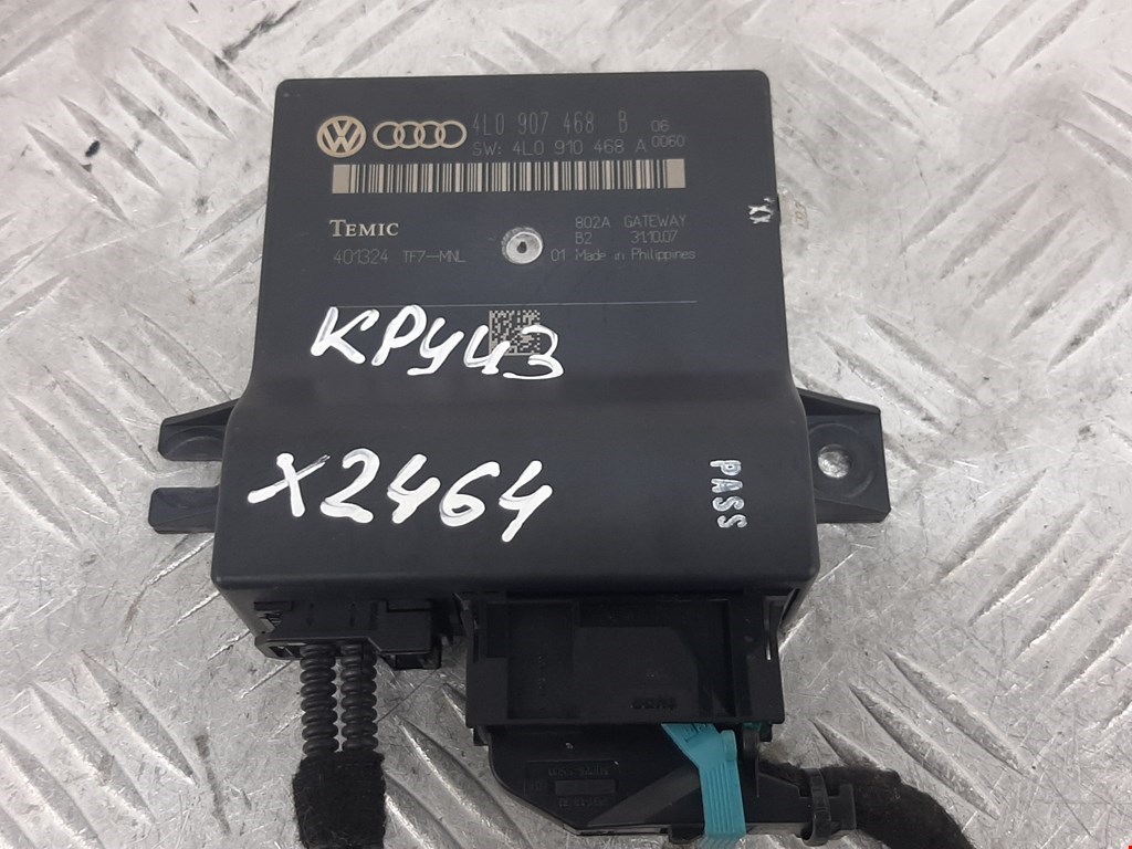 Блок комфорта AUDI A8 D3 2003-2010