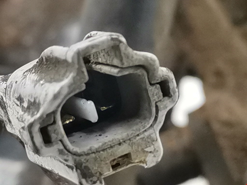 Ступица передняя левая LEXUS RX 300\330\350\400H 2003-2009