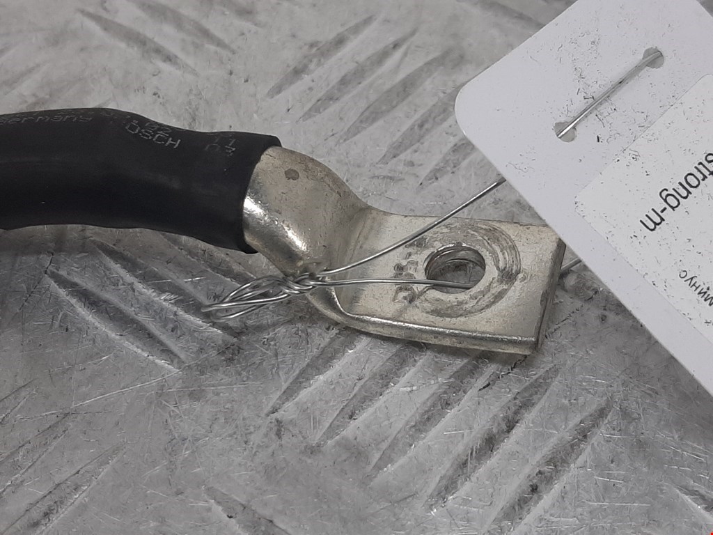 Клемма аккумулятора (минус) - AUDI A8 D3 2003-2010