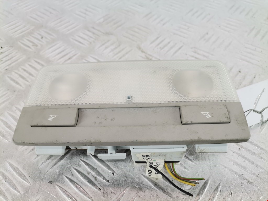 Плафон салонный (салона фонарь) OPEL Insignia 2008-2017