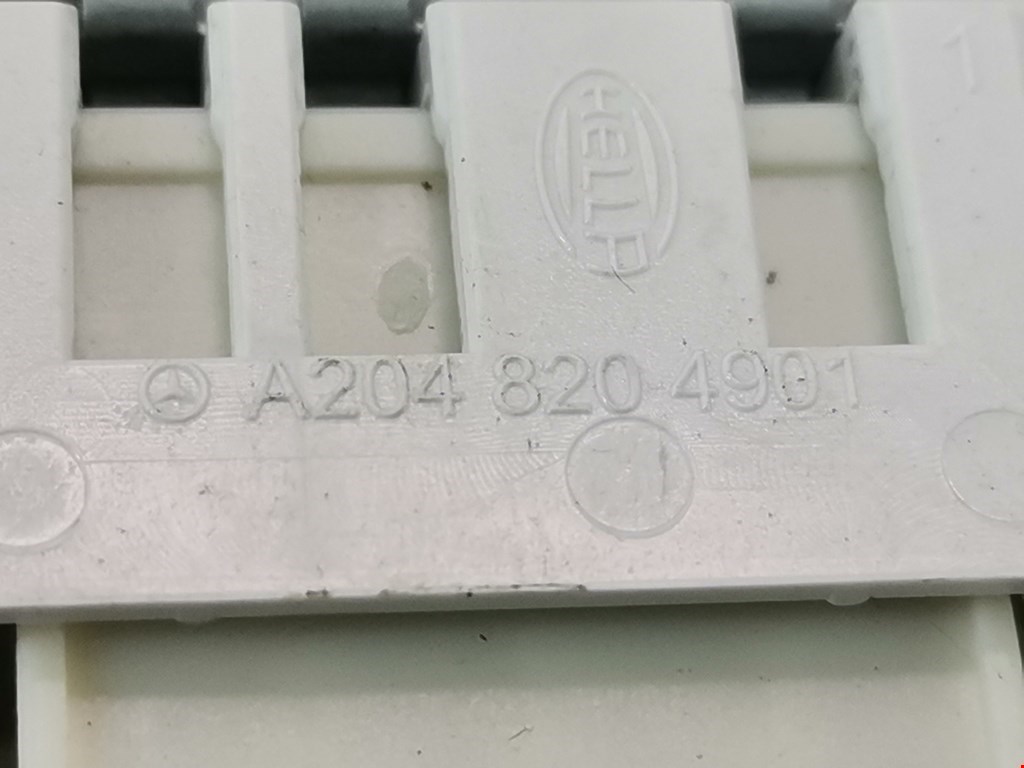 Плафон салонный (салона фонарь) MERCEDES-BENZ C-Class C-klasse W204 2007-2015