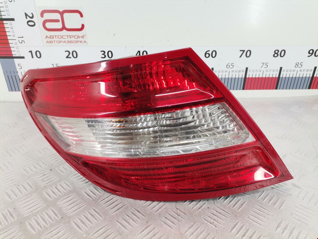 Фонарь задний левый MERCEDES-BENZ C-Class C-klasse W204 2007-2015