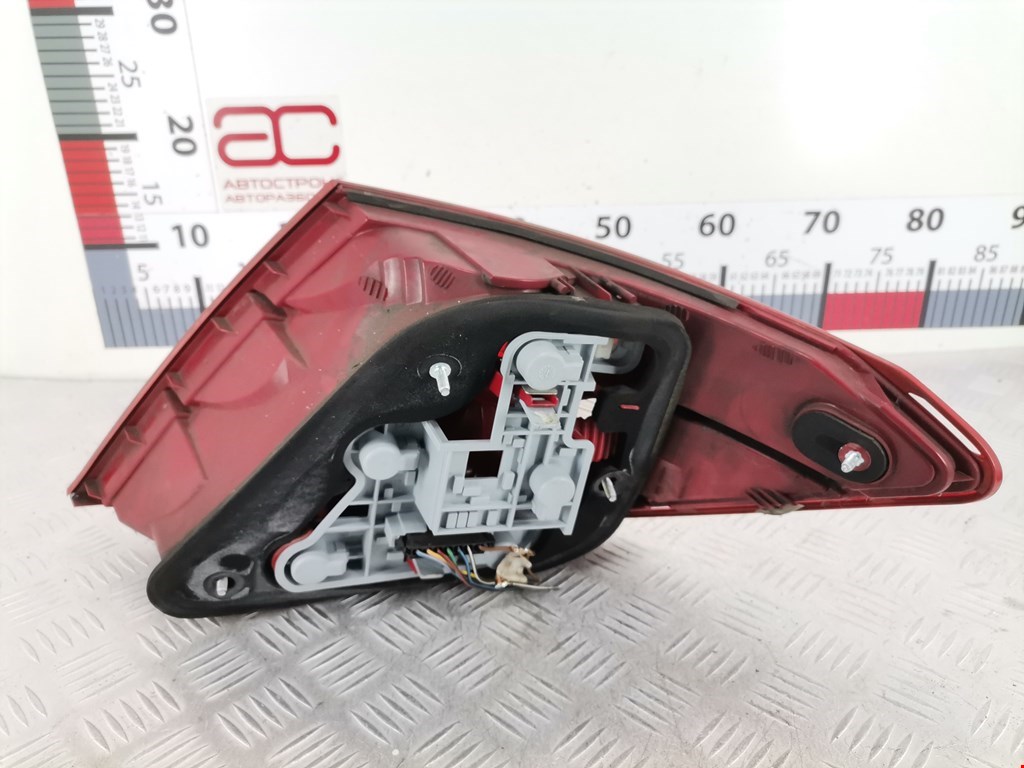 Фонарь задний левый MERCEDES-BENZ C-Class C-klasse W204 2007-2015