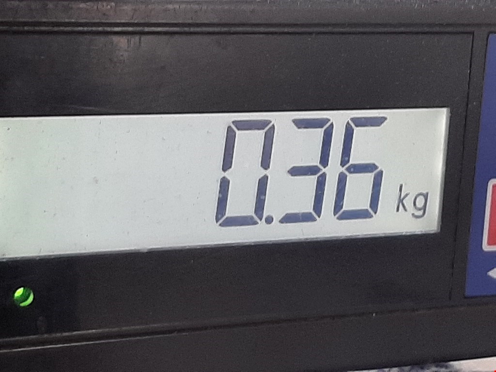 Амортизатор капота левый=правый AUDI A8 D3 2003-2010