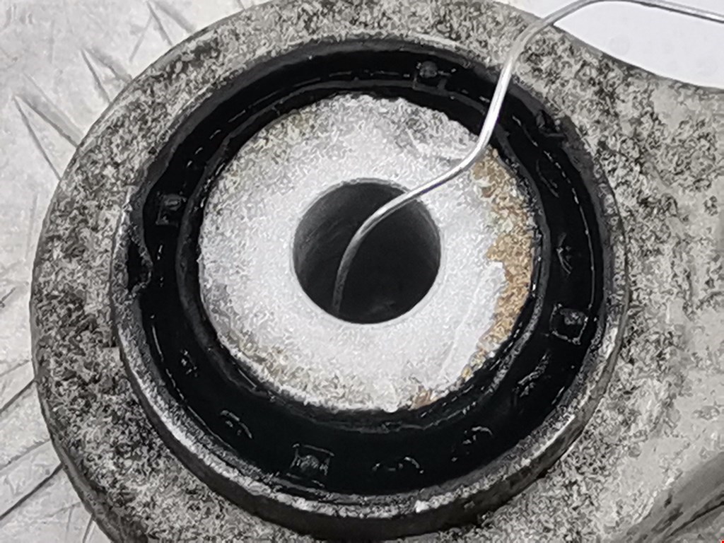 Рычаг задний правый MERCEDES-BENZ C-Class C-klasse W204 2007-2015