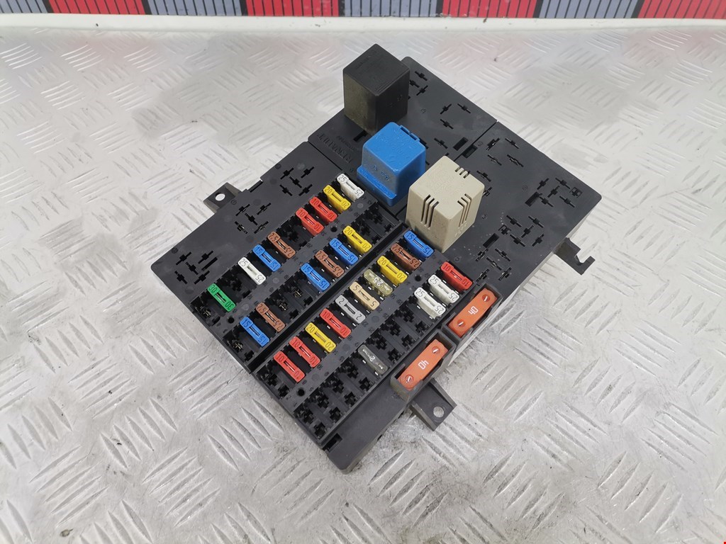 Датчик уровня в бачок омывателя RENAULT Master 1998-2010