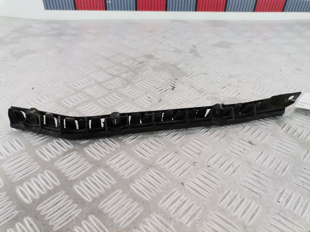 Кронштейн заднего бампера левый правый MERCEDES-BENZ C-Class C-klasse W204 2007-2015