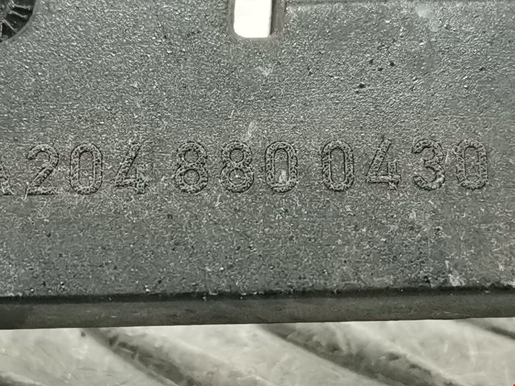 Кронштейн заднего бампера левый правый MERCEDES-BENZ C-Class C-klasse W204 2007-2015