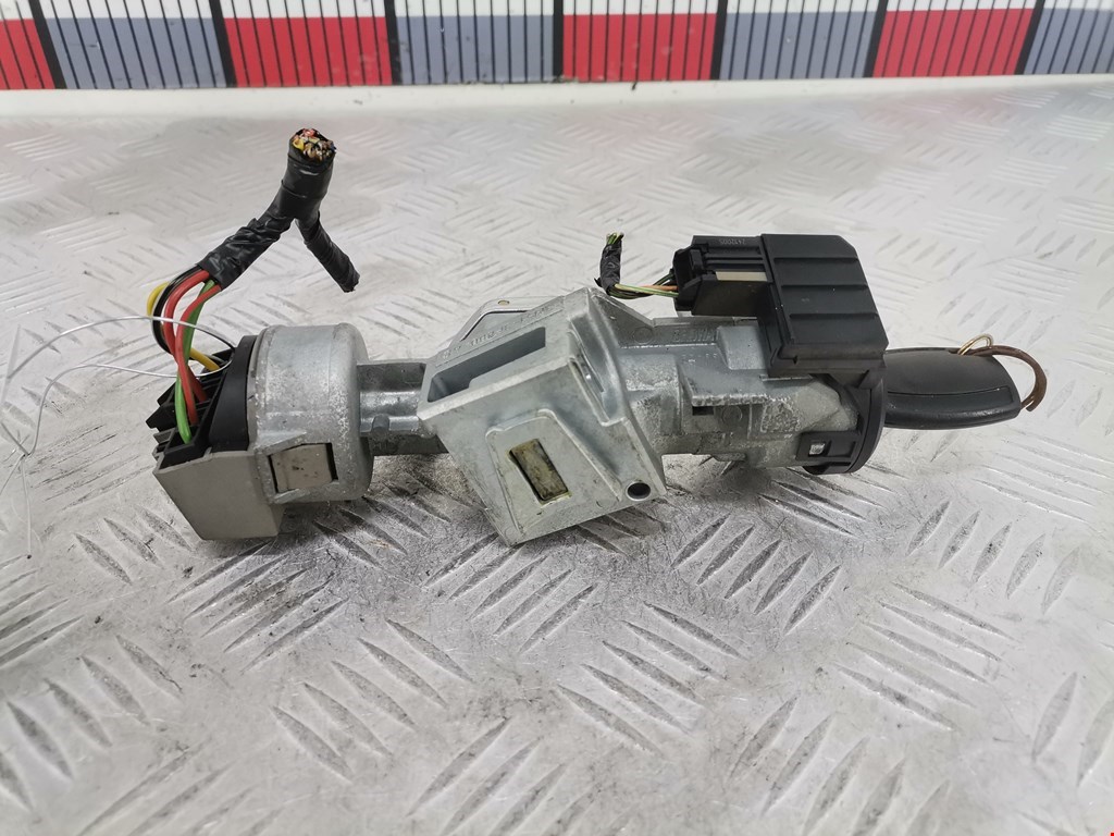 Замок зажигания Ford Focus 2 (2004-2011)