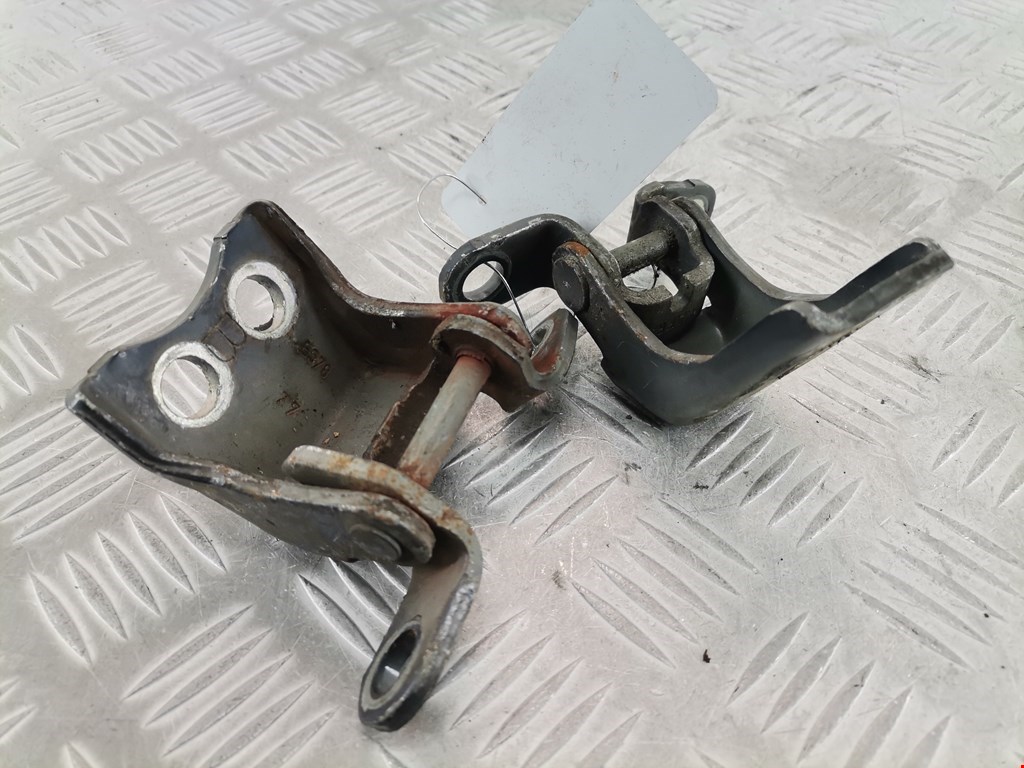 Петля двери передней правой Honda Civic 8 (2005-2011)