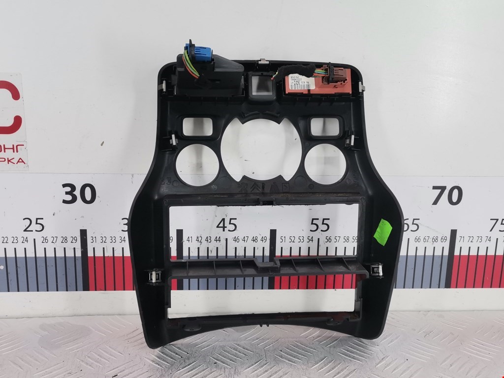 Накладка декоративная CITROEN C3 Picasso 2009-2017