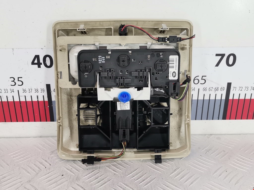 Плафон салонный (салона фонарь) LAND ROVER Range Rover Sport 2005-2013