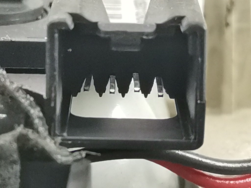 Плафон салонный (салона фонарь) LAND ROVER Range Rover Sport 2005-2013