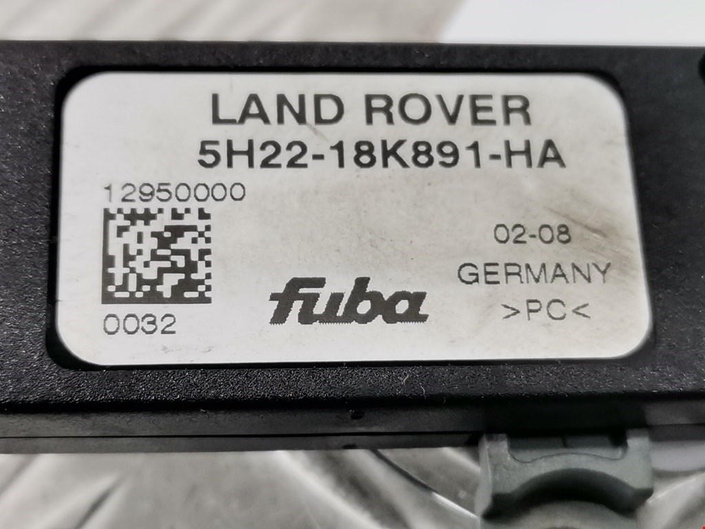Усилитель антенны LAND ROVER Range Rover Sport 2005-2013