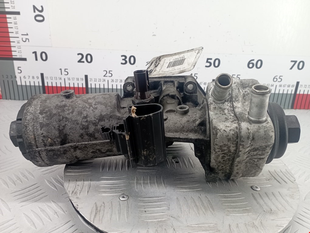 Корпус масляного фильтра VOLKSWAGEN Passat B6 2005-2011