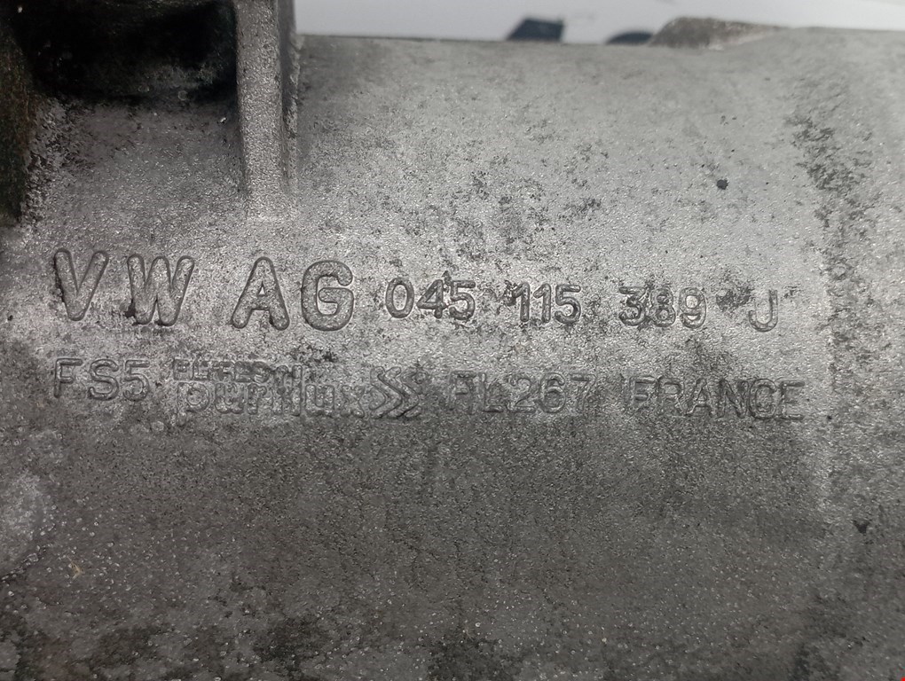 Корпус масляного фильтра VOLKSWAGEN Passat B6 2005-2011