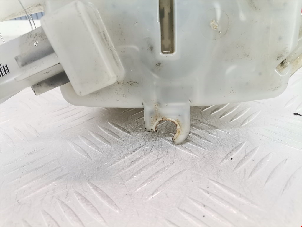 Бачок главного тормозного цилиндра LEXUS RX 350\450H 2009-2015