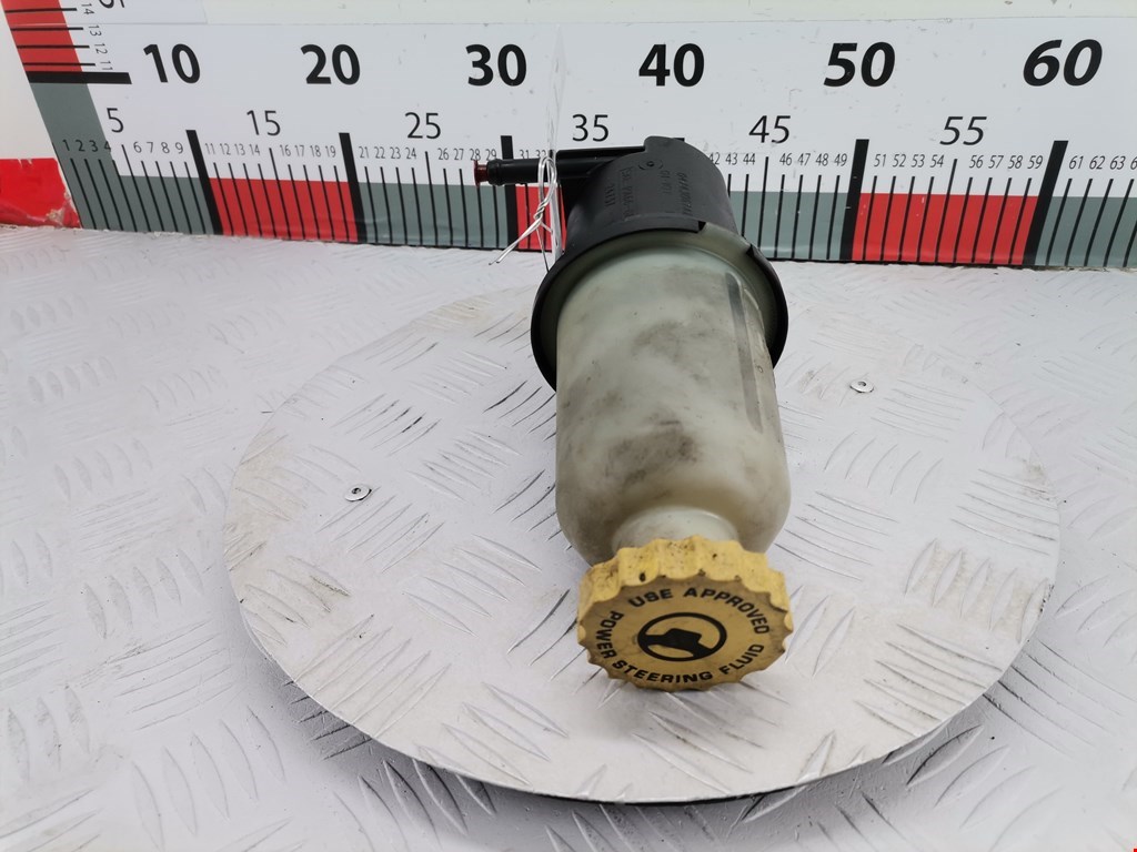 Бачок ГУР (гидроусилителя) CHRYSLER Voyager IV RG 2001-2007