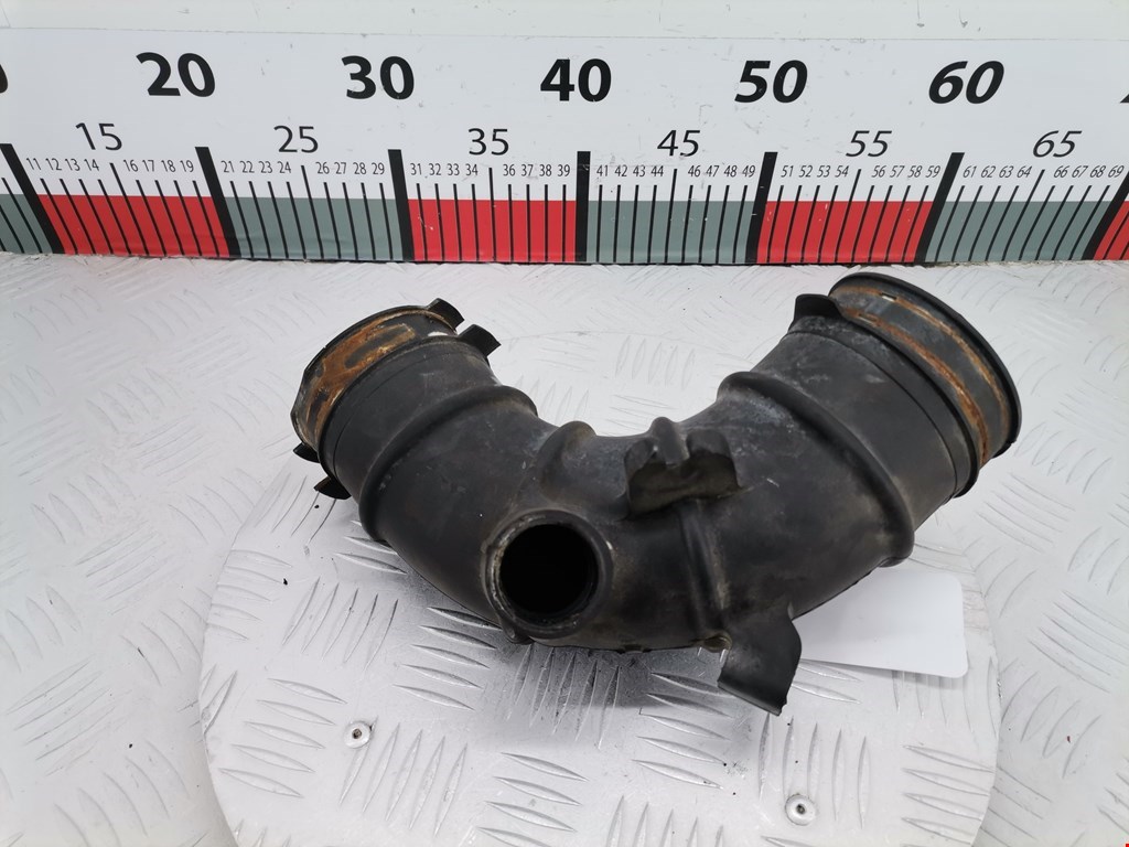 Патрубок воздушного фильтра TOYOTA RAV 4 XA20 2000-2005