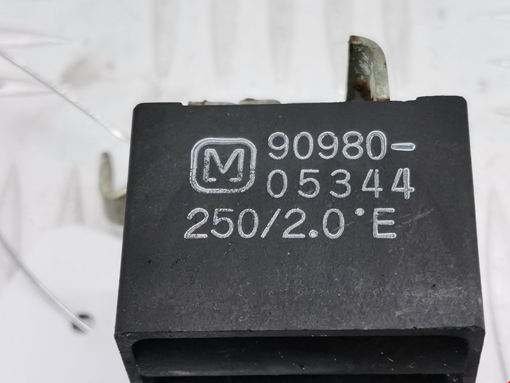 Коммутатор TOYOTA RAV 4 XA20 2000-2005