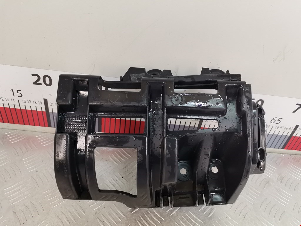 Кронштейн заднего бампера левый правый PEUGEOT 5008 2009-2016