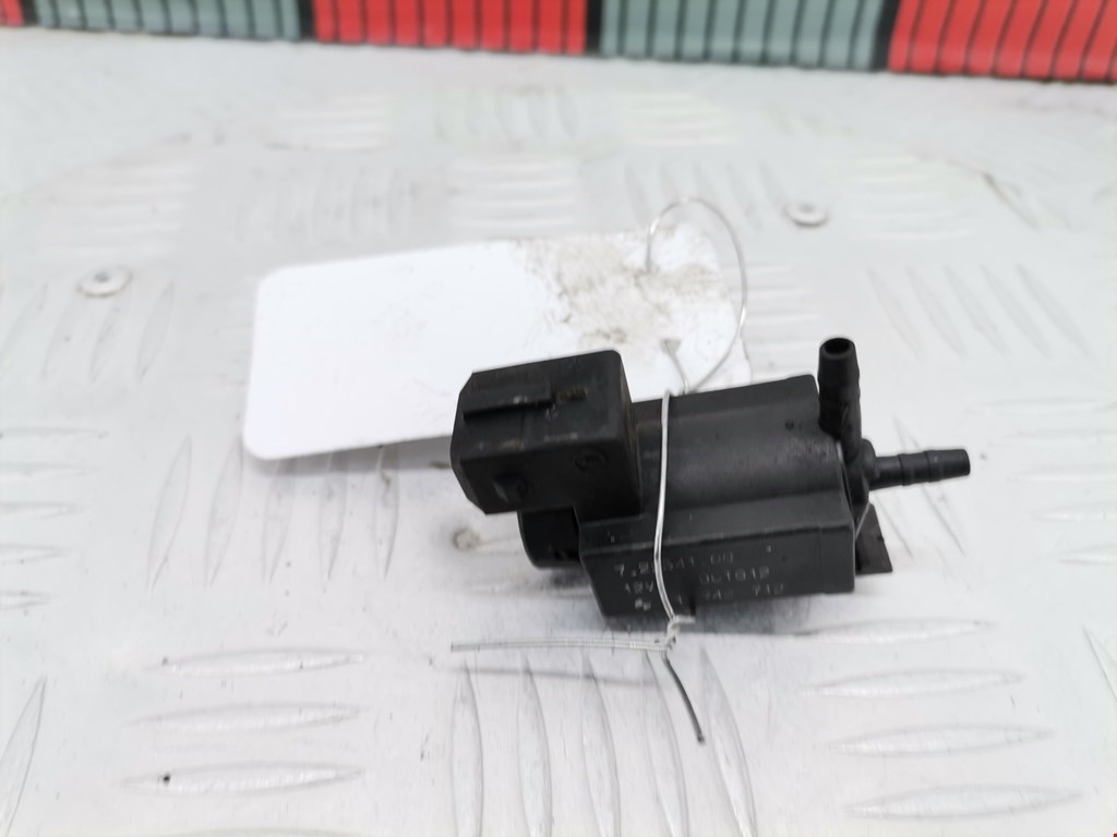 Клапан воздушного фильтра BMW 3-Series (E46) (1998-2007)