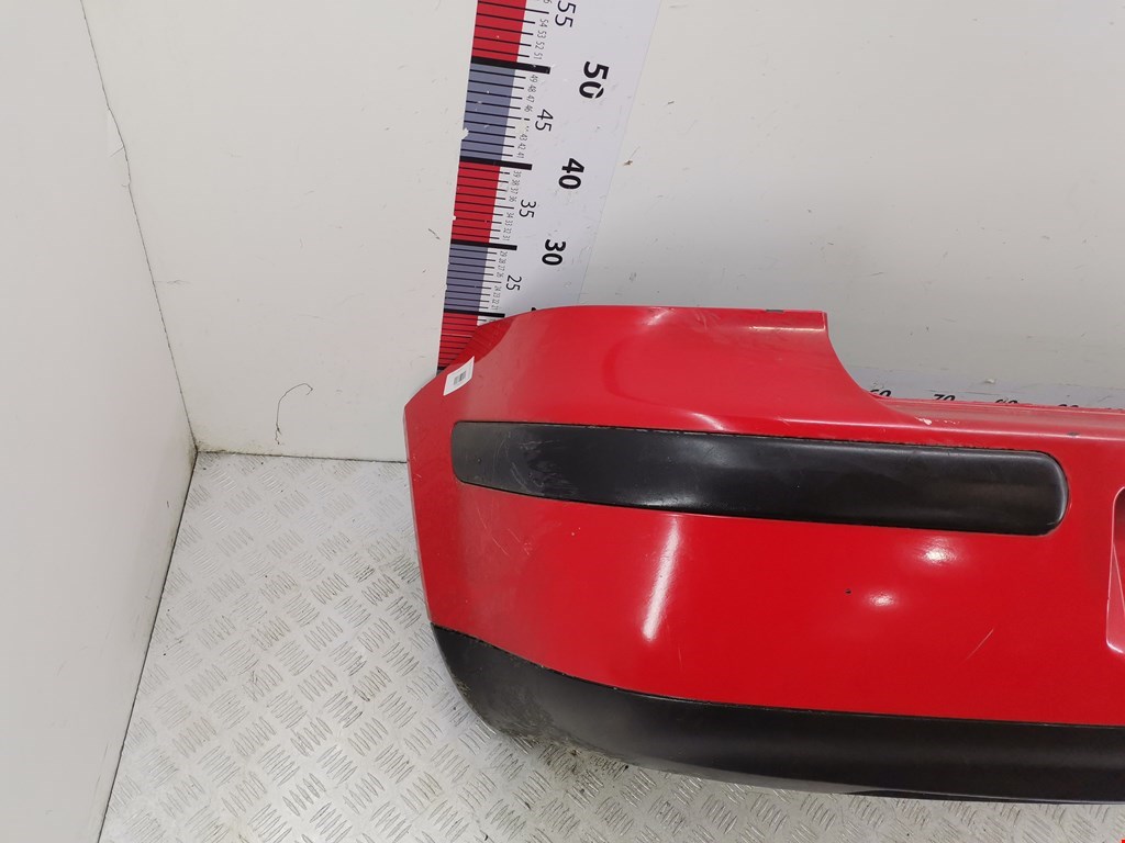 Бампер задний VOLKSWAGEN Golf IV 1997-2003