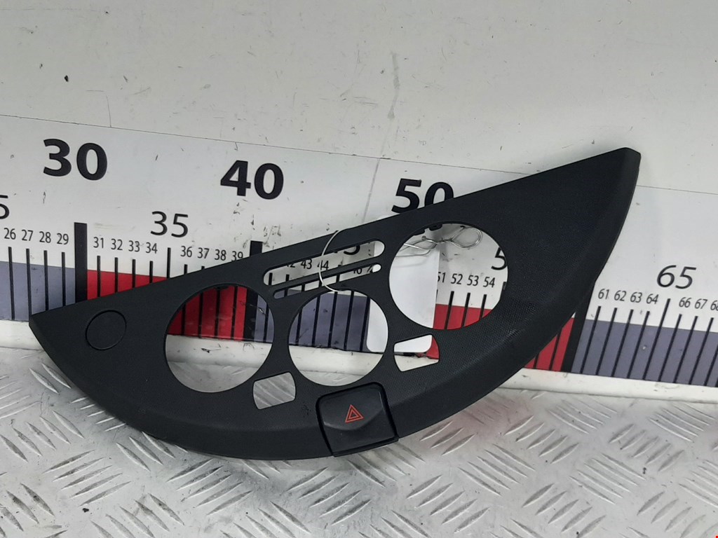 Накладка декоративная NISSAN Note E11 2005-2014