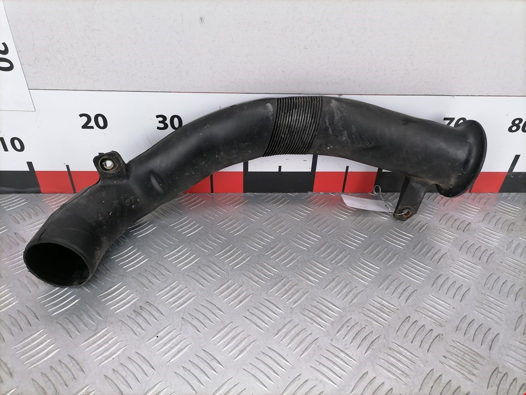 Патрубок воздушного фильтра OPEL Omega B 1994-2004