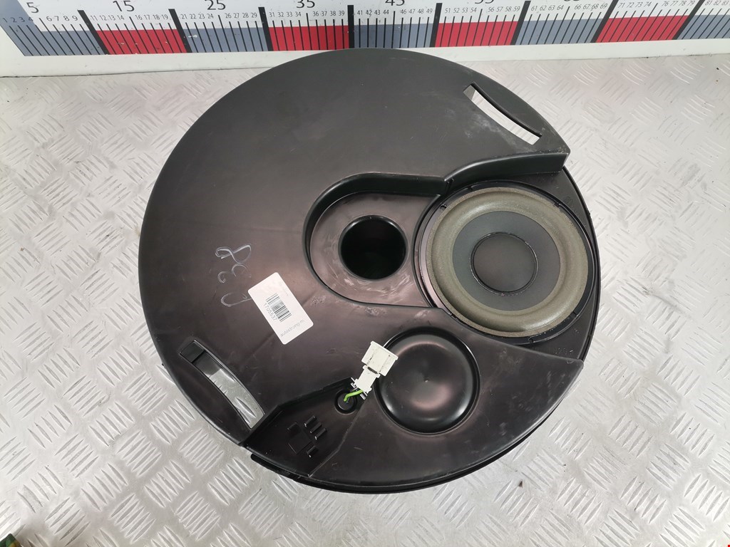 Сабвуфер AUDI Q5 I 2008-2017