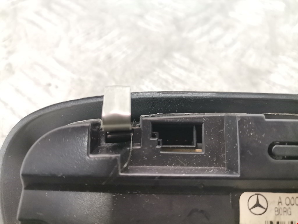 Дисплей информационный (компьютера) MERCEDES-BENZ S-Class IV W220 1998-2005