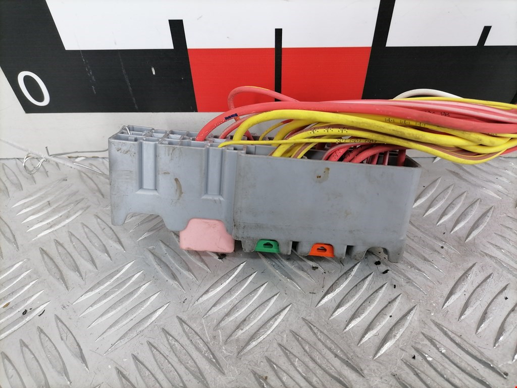 Датчик уровня в бачок омывателя RENAULT Megane II 2002-2009