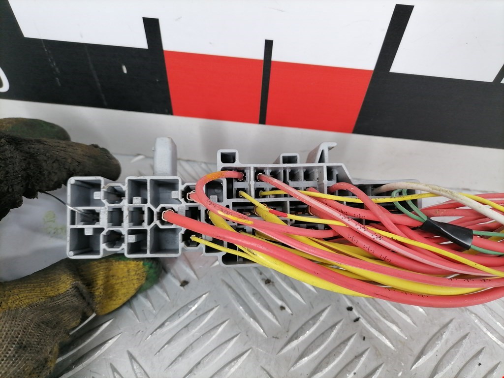 Датчик уровня в бачок омывателя RENAULT Megane II 2002-2009