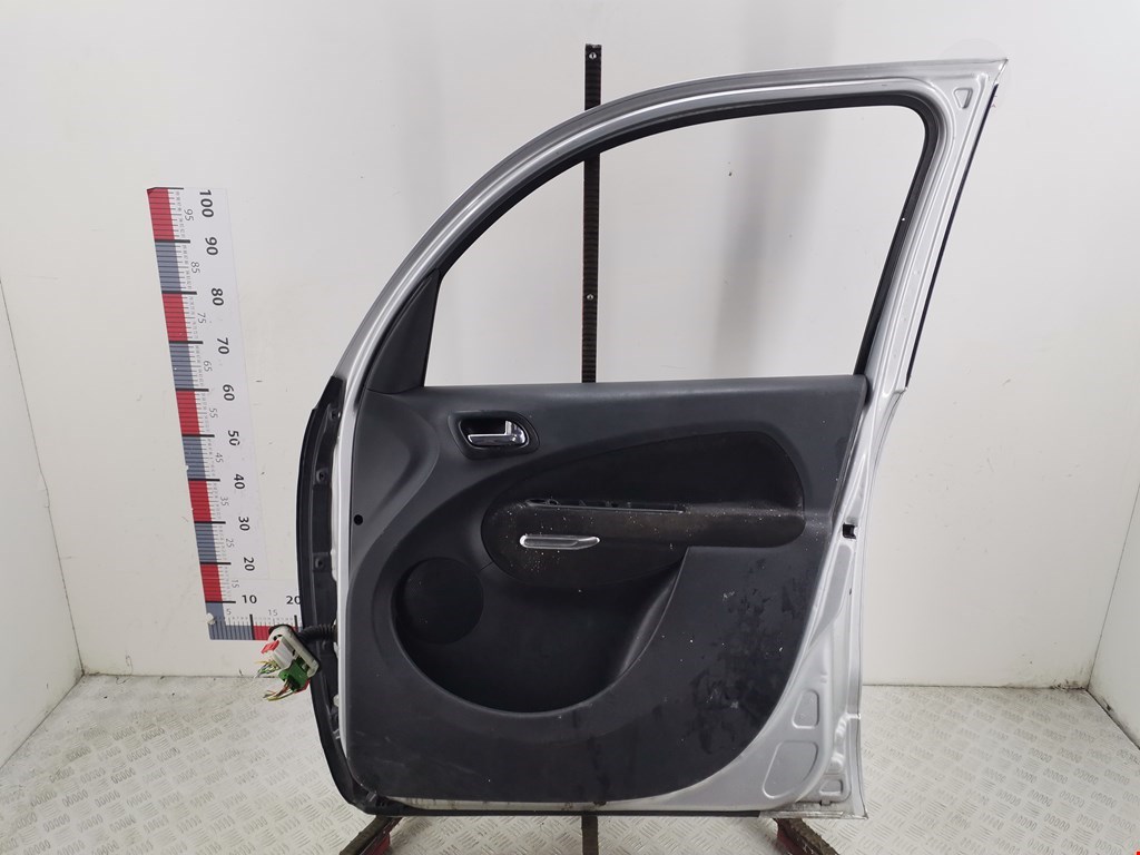 Дверь передняя правая CITROEN C3 Picasso 2009-2017