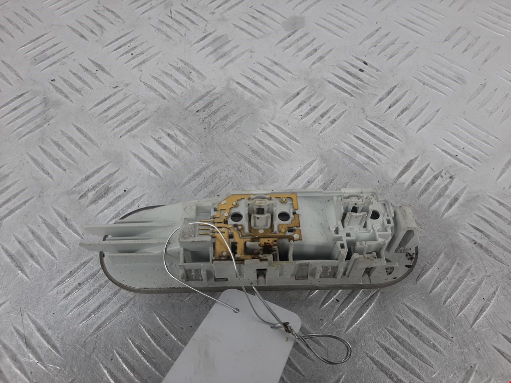 Плафон салонный (салона фонарь) NISSAN Note E11 2005-2014