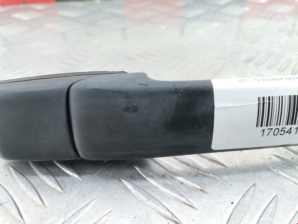 Ручка двери задней наружная правая VOLKSWAGEN Golf III 1991-1997