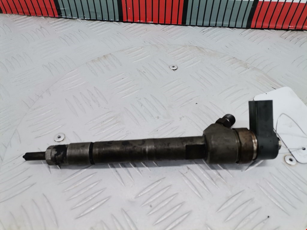 Форсунка дизельная электрическая MERCEDES-BENZ C-Class C-klasse W203 2000-2007