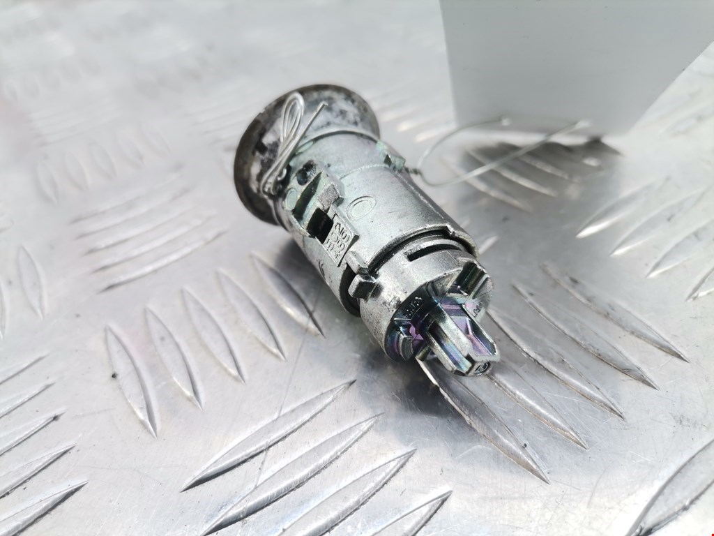 Вставка замка багажника DACIA Duster Duster I 2010-2017