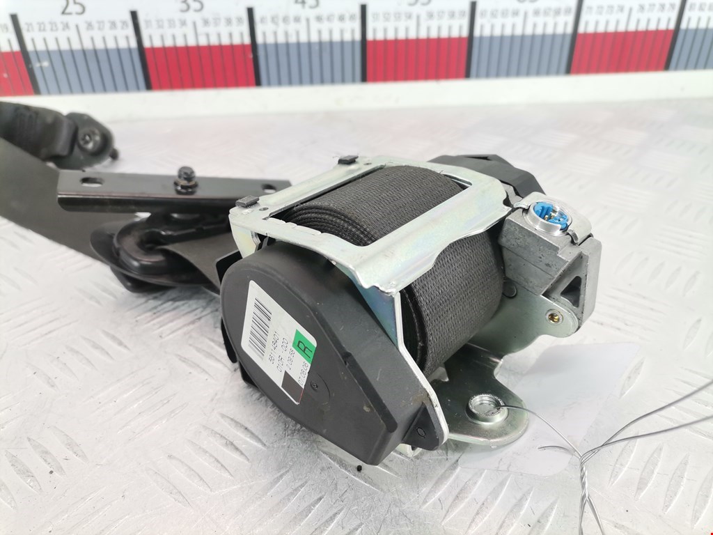 Ремень безопасности передний правый BMW 7er 7 серия E65/E66 2001-2008